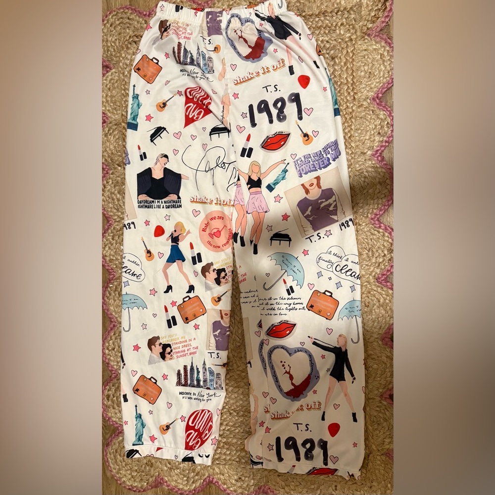 Taylor swift graphic pajama pants